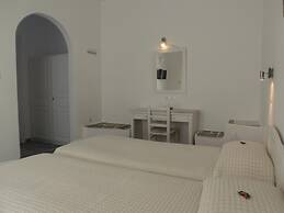 Hotel Manos