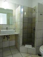 Hotel Manos