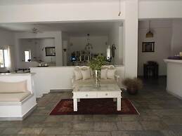 Hotel Manos