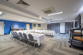 MainStay Suites Mackay