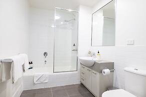 MainStay Suites Mackay