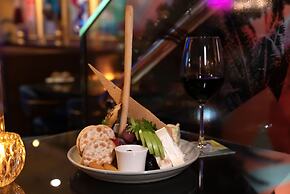 voco Bonnington Dubai by IHG