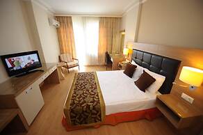 Suite Laguna Hotel