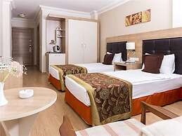 Suite Laguna Hotel