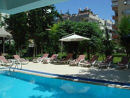 Suite Laguna Hotel