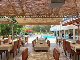 Suite Laguna Hotel