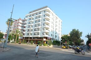 Suite Laguna Hotel