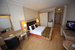 Suite Laguna Hotel