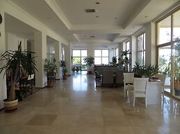 Arora Hotel