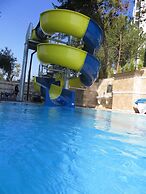 Arora Hotel