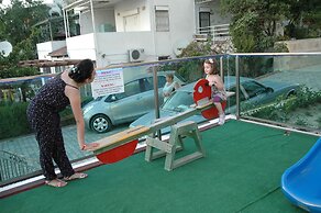 Arora Hotel