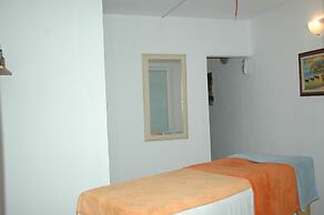 Arora Hotel
