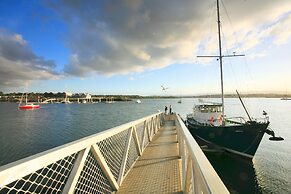 York Cove Hotel