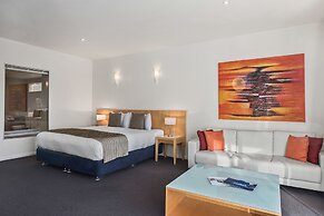 York Cove Hotel