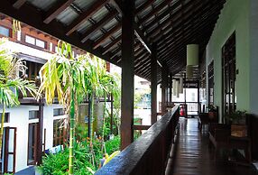 Banthai Village