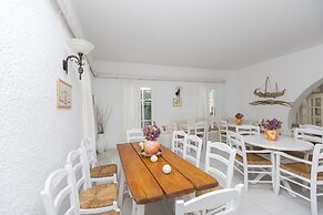 Hotel Galini