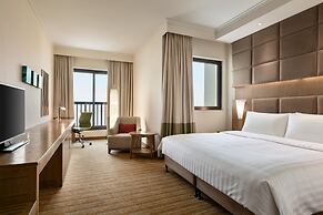 Traders Hotel, Qaryat Al Beri