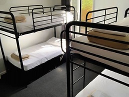 Home Backpackers