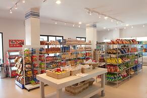 Sunwing Kamala Beach