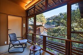 Nishimuraya Honkan