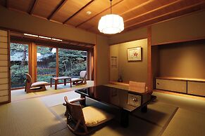 Nishimuraya Honkan