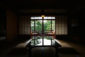 Nishimuraya Honkan