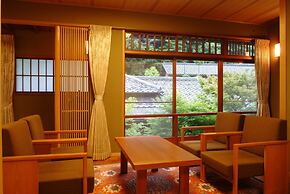 Nishimuraya Honkan