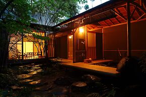 Nishimuraya Honkan