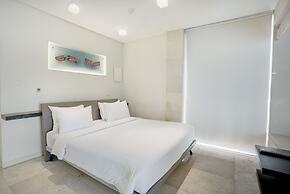 FuramaXclusive Ocean Beach, Seminyak, Bali