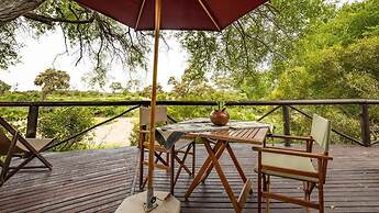 Umlani Bushcamp - Lodge
