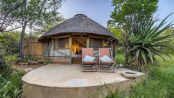 Umlani Bushcamp - Lodge