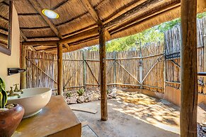 Umlani Bushcamp - Lodge