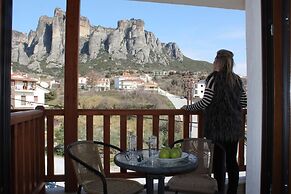 Famissi Hotel