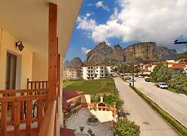 Famissi Hotel