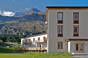 Maloja Palace