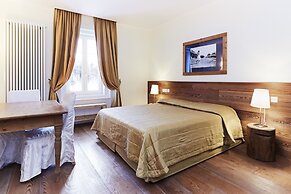 Maloja Palace