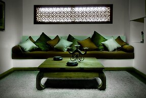 Sandima 37 Suites Hotel