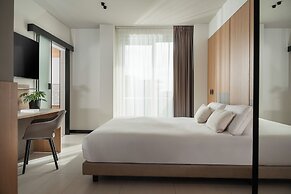 Aqua Hotel