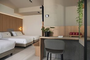 Aqua Hotel