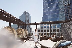 Fairmont Pacific Rim
