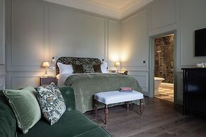 Dumbleton Hall Hotel
