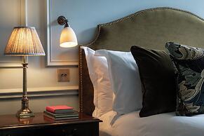Dumbleton Hall Hotel