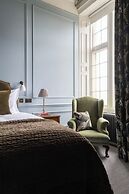 Dumbleton Hall Hotel