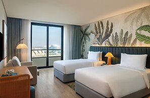 Yas Plaza Mangroves