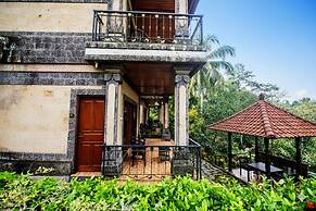 Puri Saron Hotel Madangan