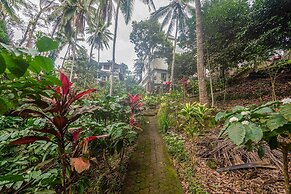 Puri Saron Hotel Madangan