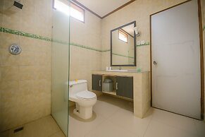 Puri Saron Hotel Madangan
