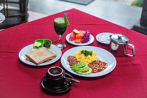 Puri Saron Hotel Madangan