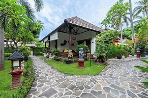 Puri Mas Boutique Resort & Spa