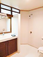 Sutra Beach Resort